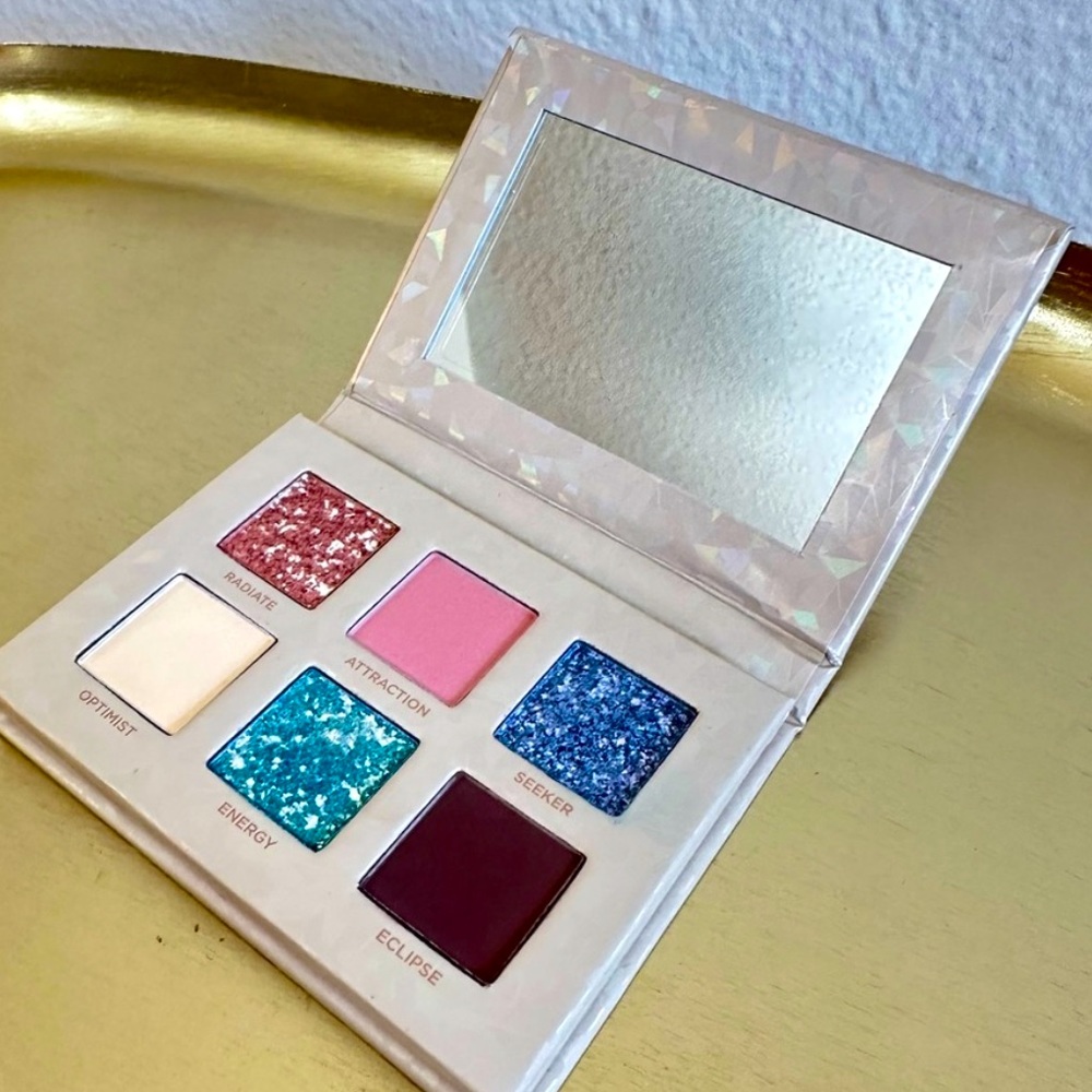 Urban Decay Stoned Vibes Mini Eyeshadow Palette